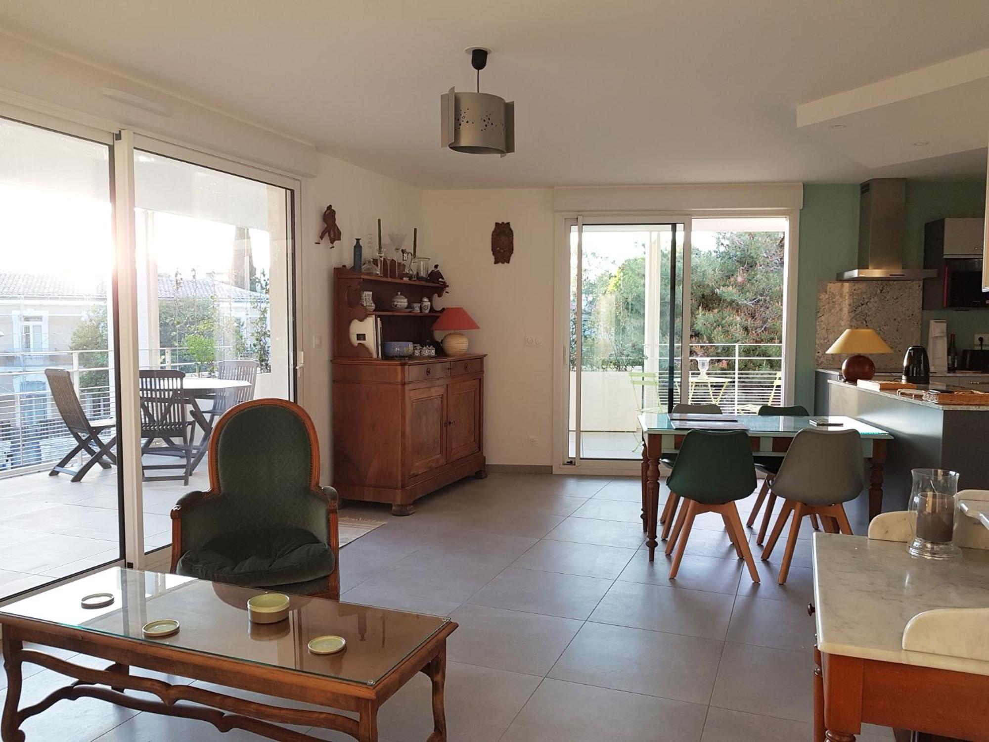 Appartement Centre Ville Beaux Arts 2 Personnes Calme Et Confort Montpellier Eksteriør billede